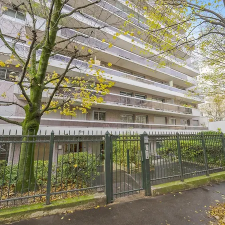Labrouste Et Son Balcon - Welkeys Parigi