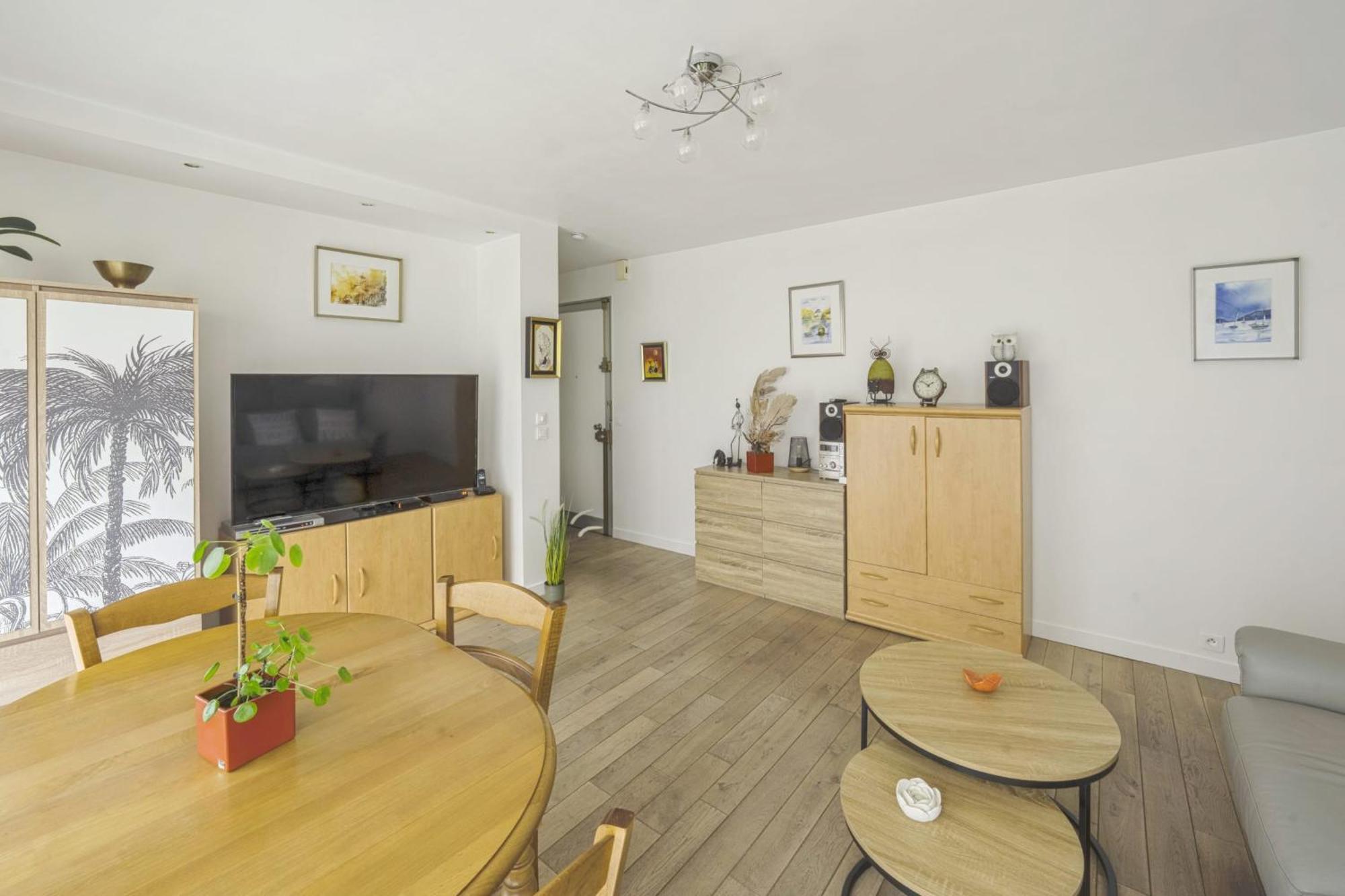 Appartamento Labrouste Et Son Balcon - Welkeys *