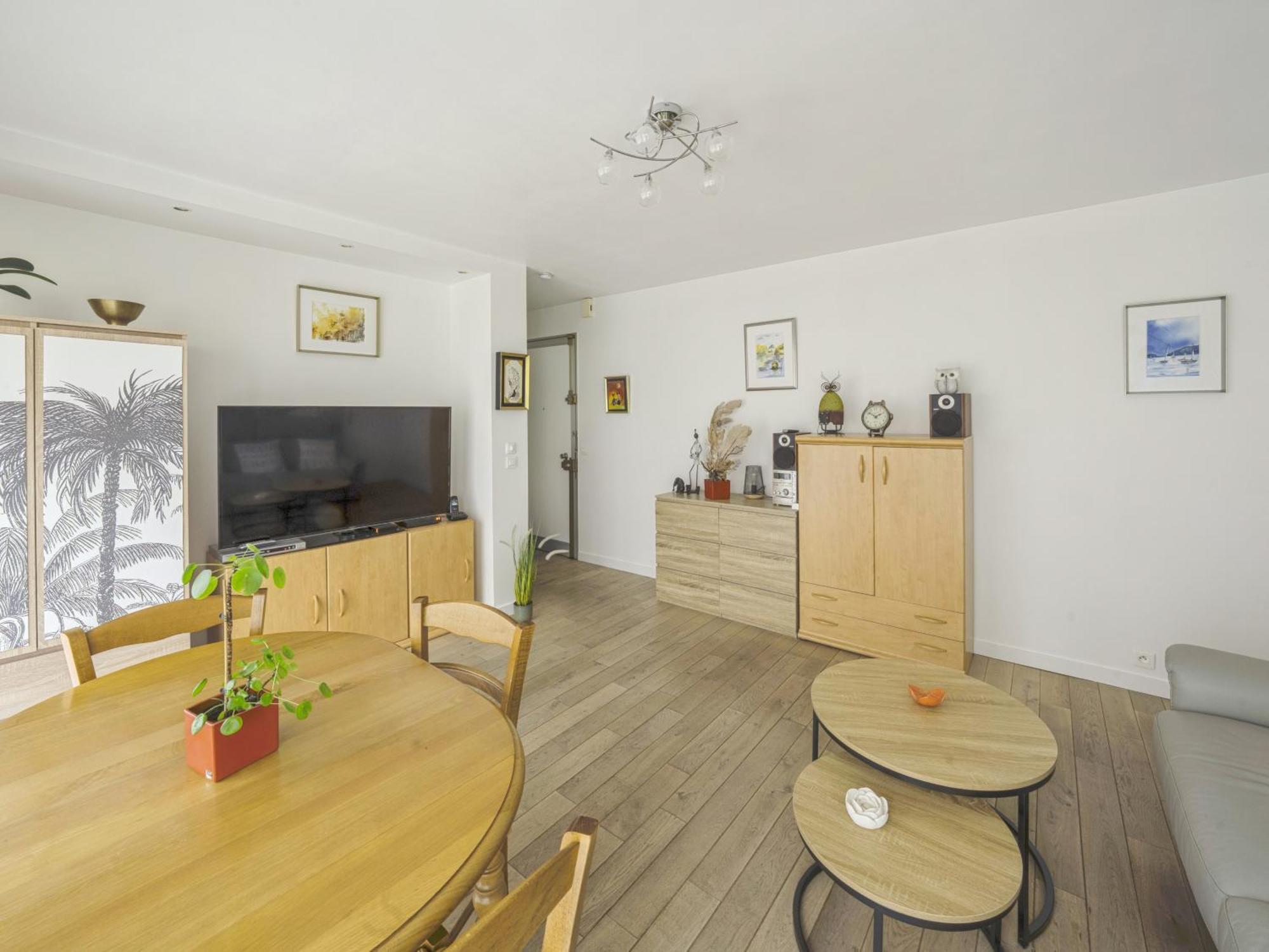 Labrouste Et Son Balcon - Welkeys *