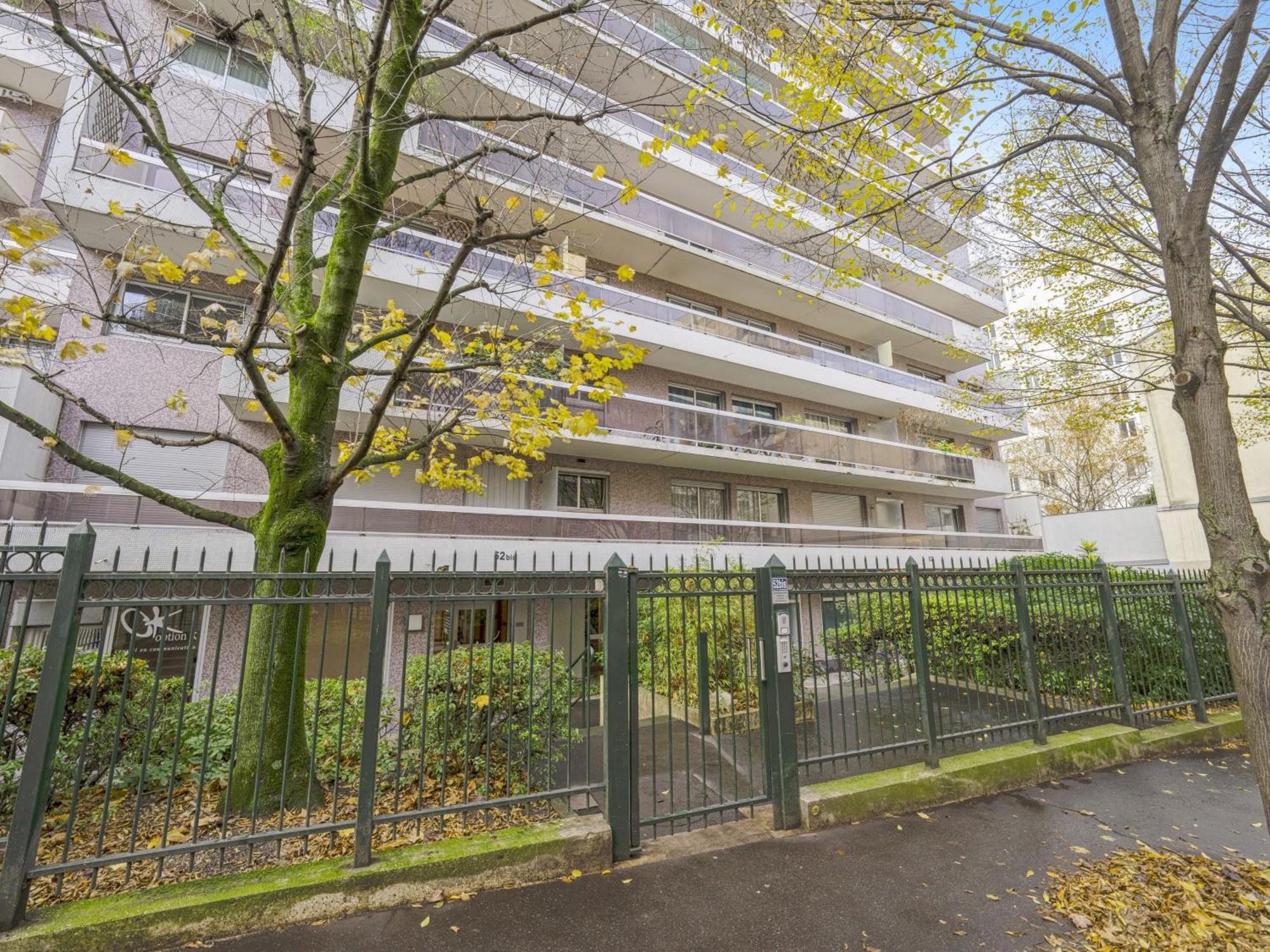 Labrouste Et Son Balcon - Welkeys Paris